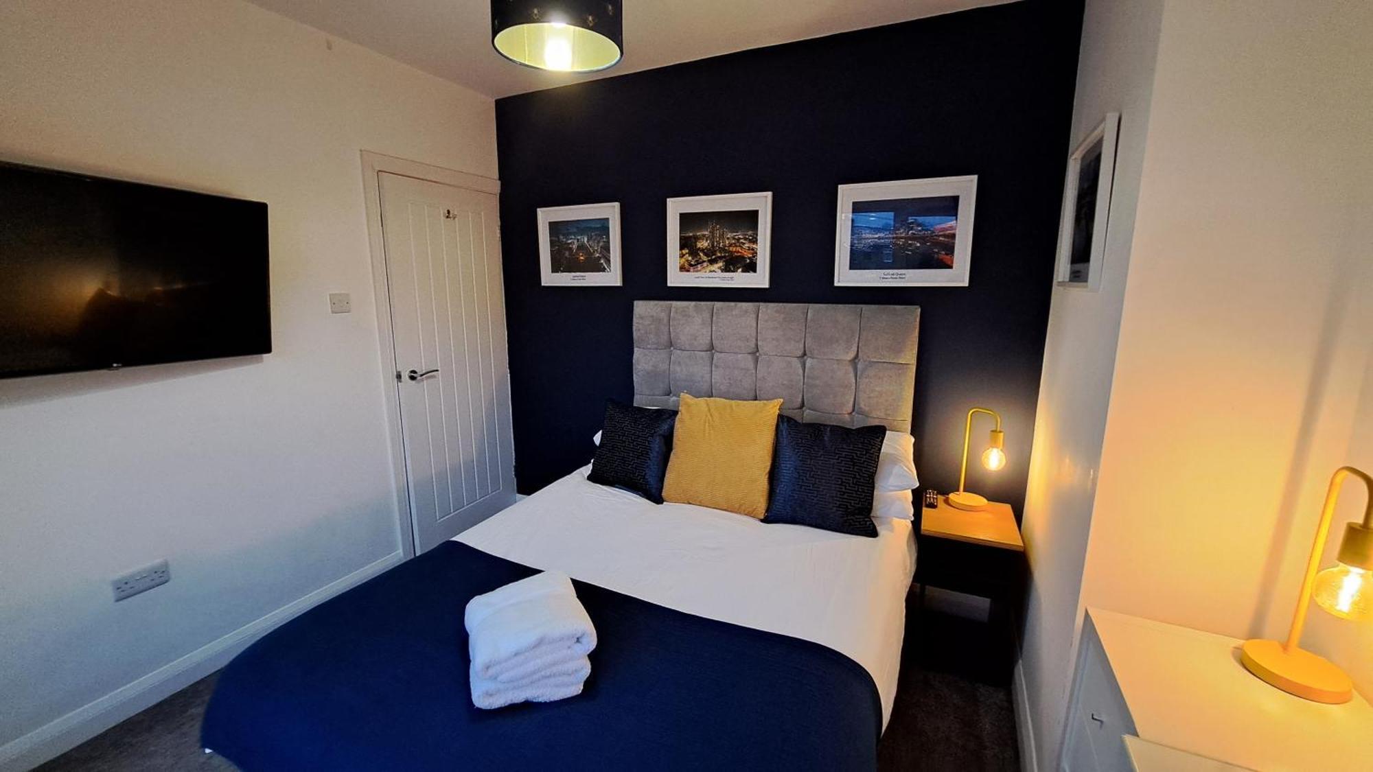 The Heart - Cosy 3 Bedroom House With Double Driveway And Garden In Manchester Exterior foto